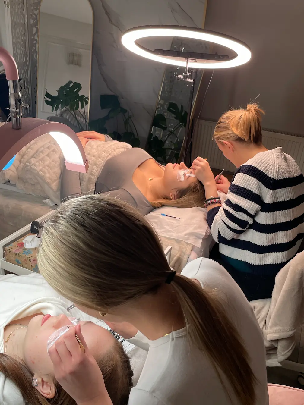 Szkolenie z przedłużania rzęs metodą classic 1:1 – instruktorka Aneta Kotowska